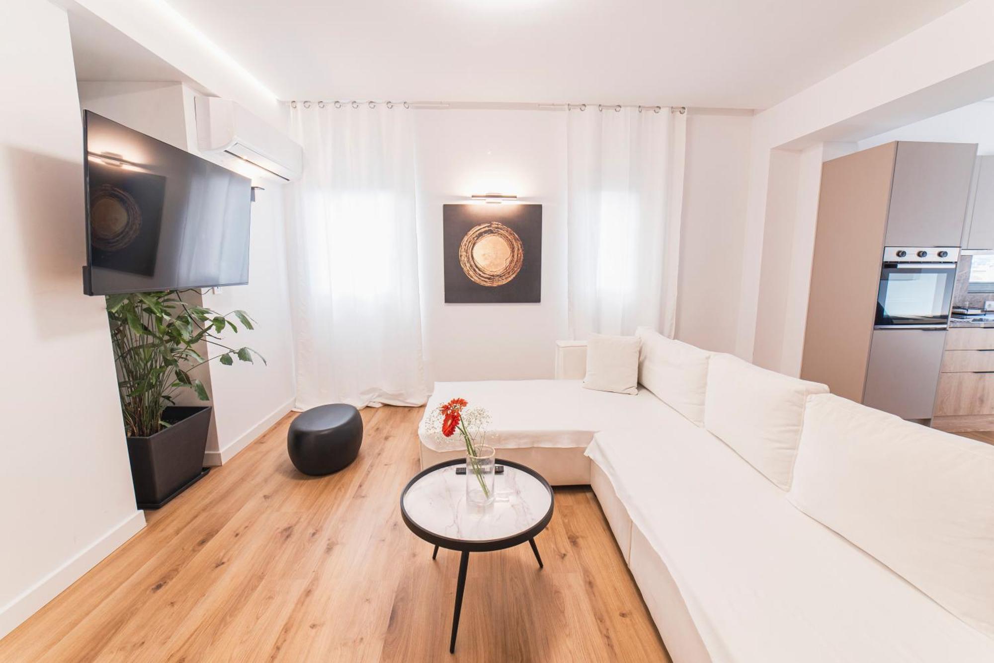 White Harmony, 2 Bedroom Apartment Athens Exterior photo
