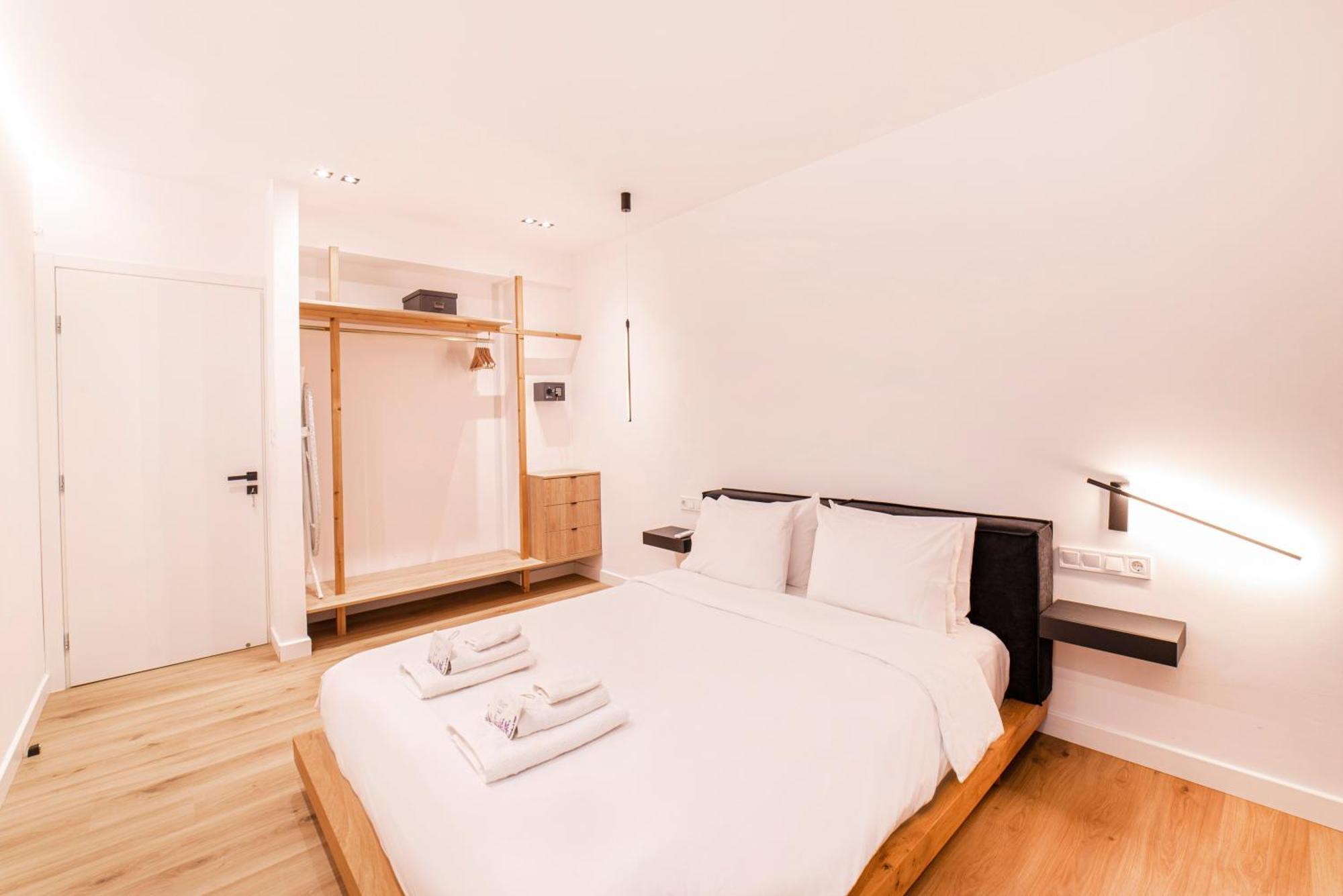 White Harmony, 2 Bedroom Apartment Athens Exterior photo